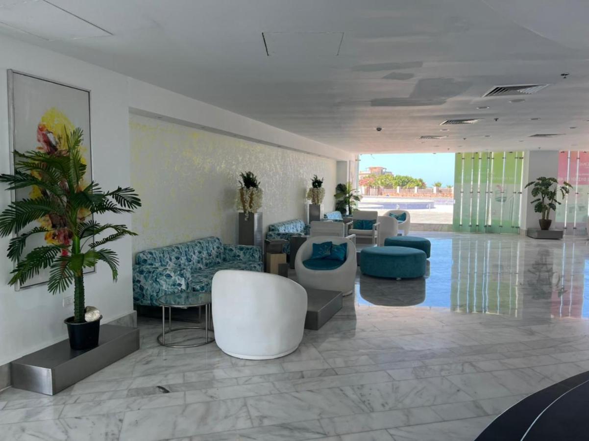 Golden Palace Marina Hotel 엘 알라메인 외부 사진